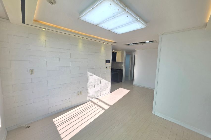 전망좋고 해잘드는 3룸 14번째 이미지