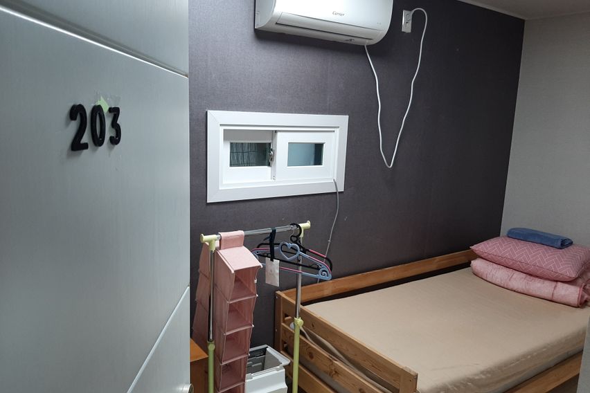 203호(여성전용)