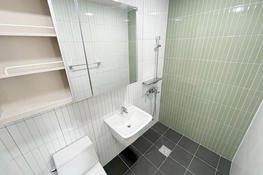 탁트인 채광좋은 넓은방 4번째 이미지