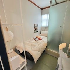 Premium Room Unit Image