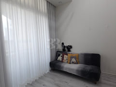 9-pyeong apartment next to Dongtan Lake with 4th image