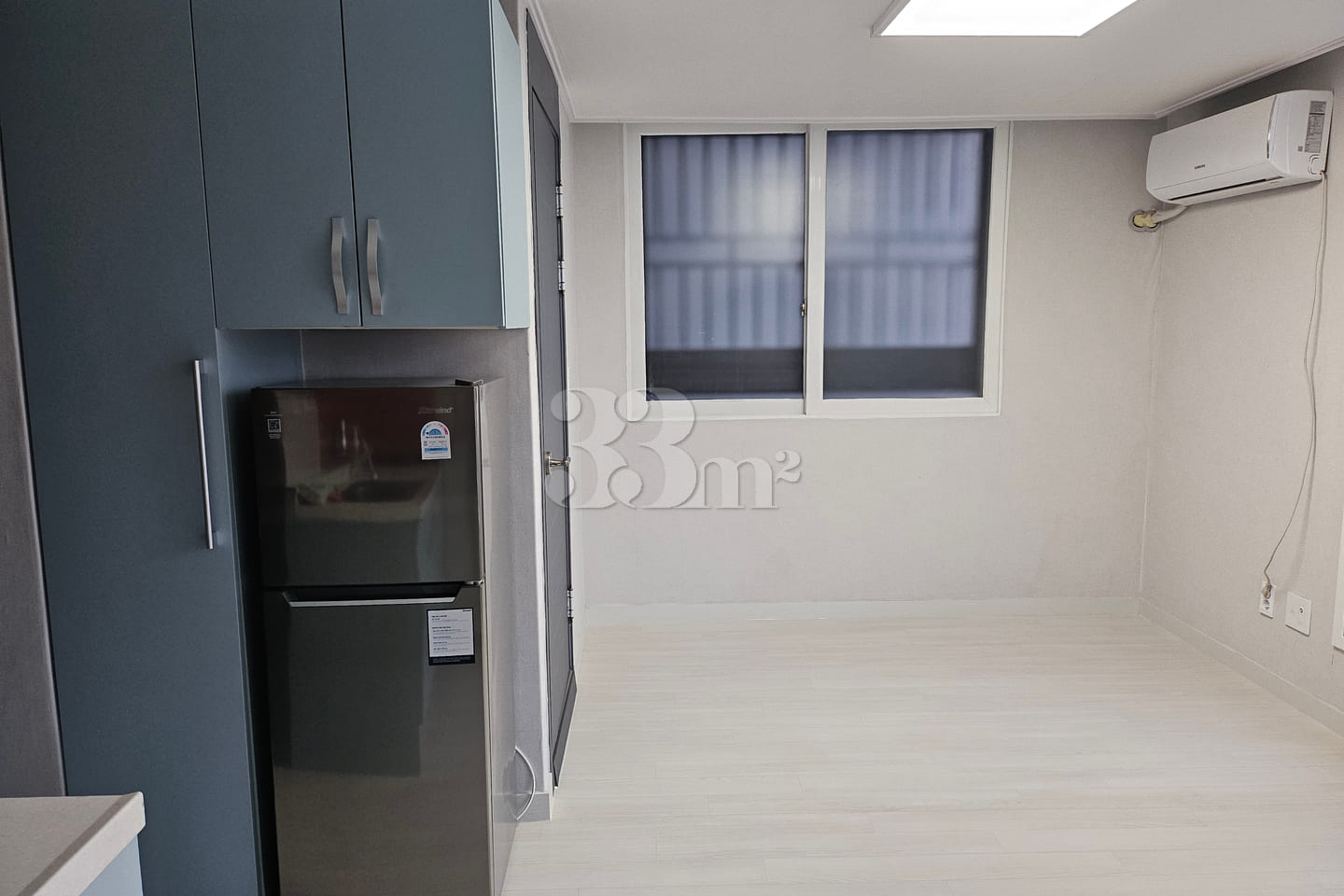 A neat and perfect studio apartment 3th image