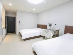 제주노형동호텔 4인 0번째 이미지