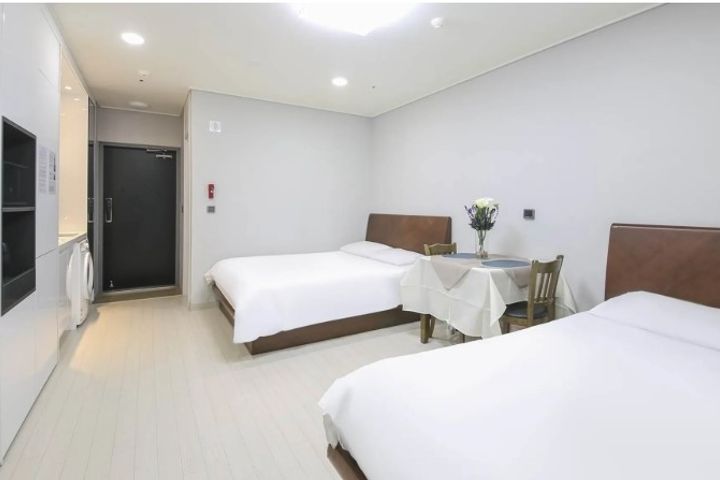 제주노형동호텔 4인 0번째 이미지