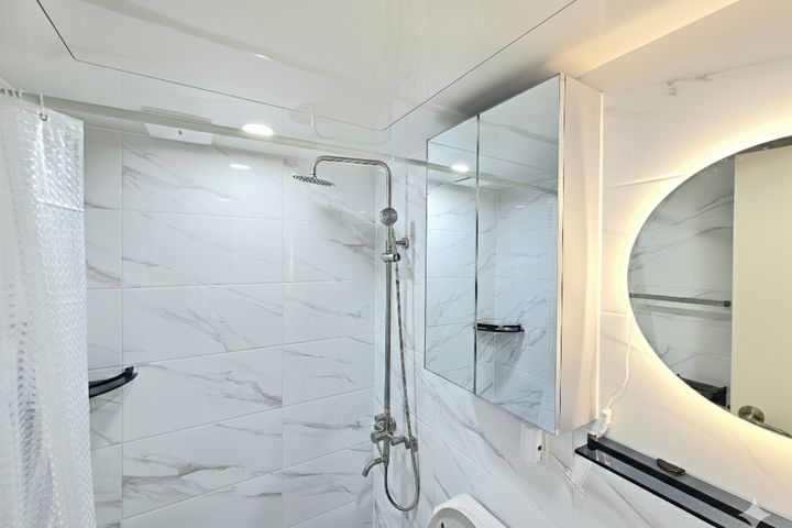 Dunsan-dong + Fully Furnished + Outcall Servi 9th image