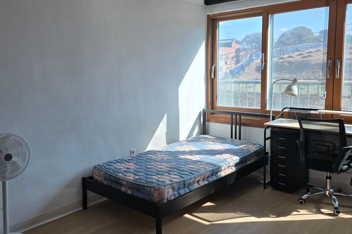 Studio apartment near Cheongwoon University 3th image