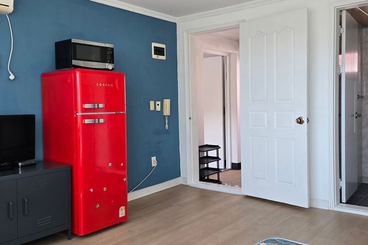 Studio apartment near Cheongwoon University 4th image