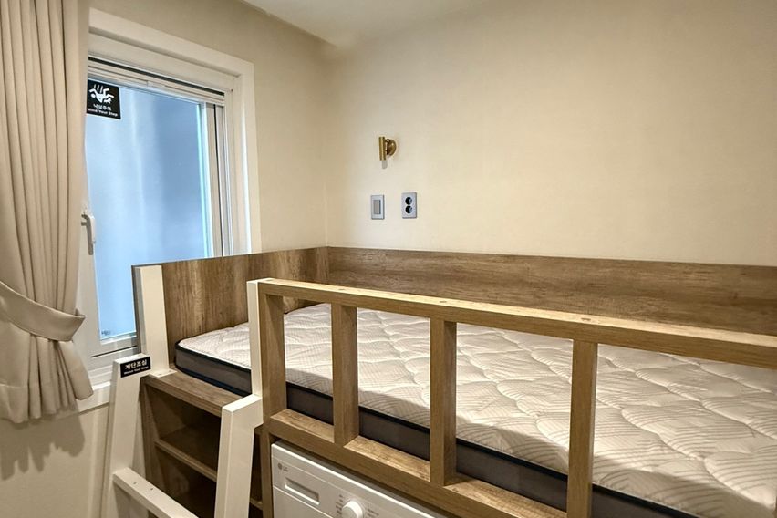 신대방삼거리역|도보2분