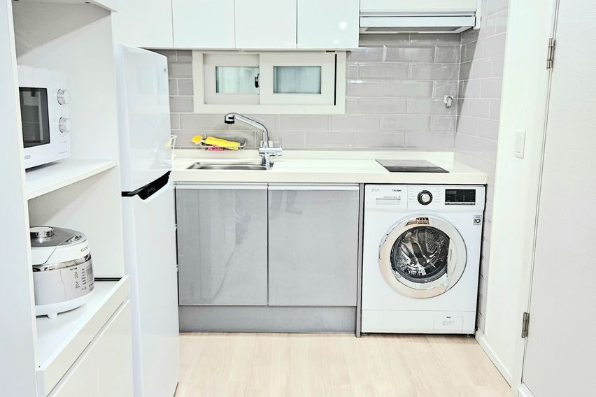 신축10평/주차/역세권