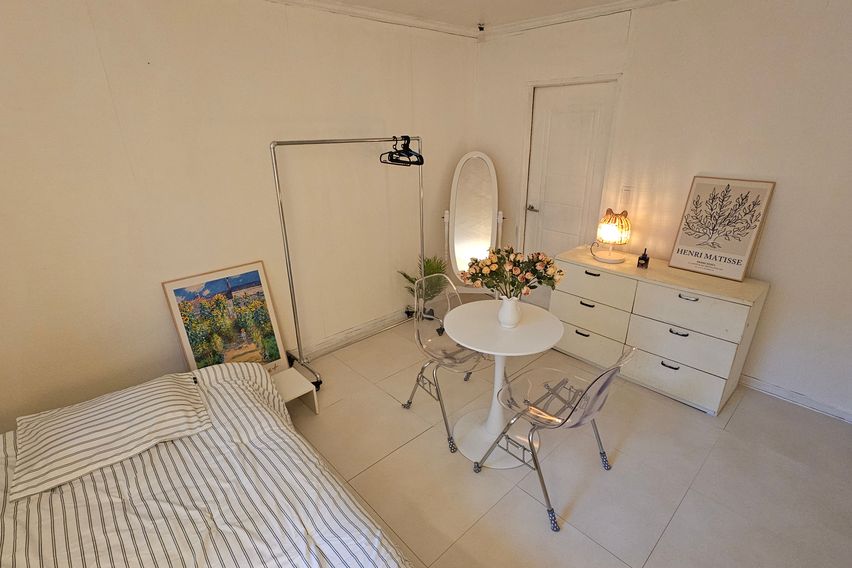 큰방 0번째 이미지