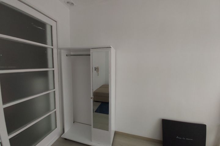 Fresh House 202 9th image