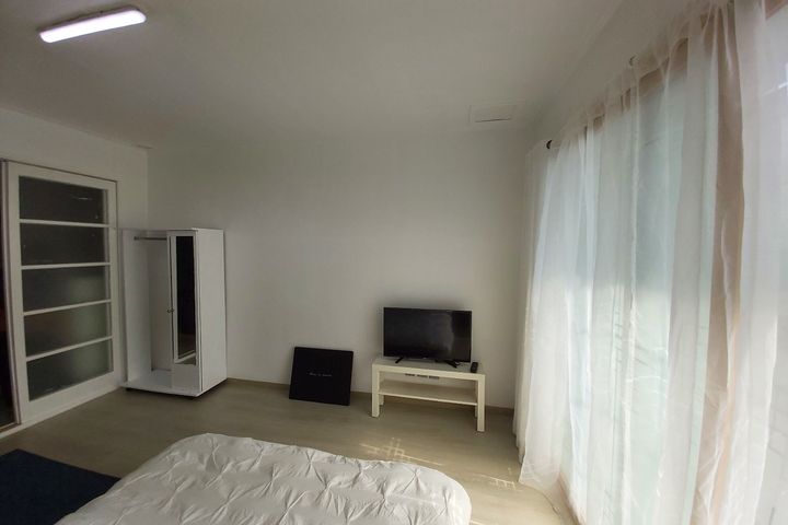 Fresh House 202 4th image