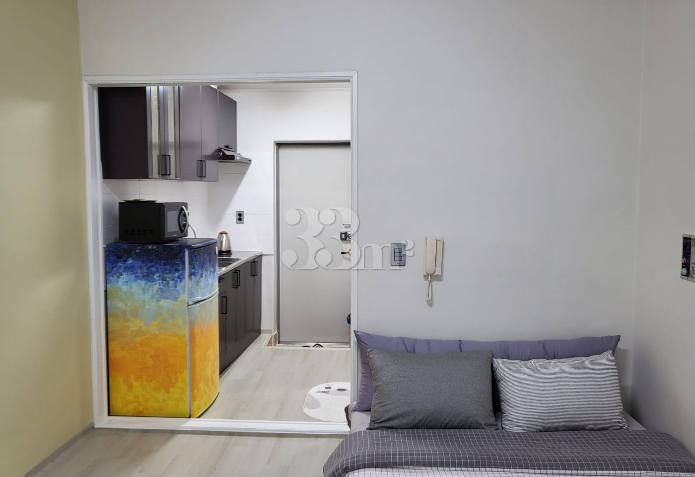 Park View, Clean, Room 208 4th image