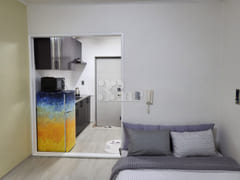 Park View, Clean, Room 208 4th image