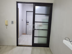 Park View, Clean, Room 208 10th image