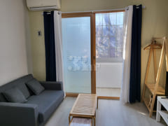 Park View, Clean, Room 208 8th image