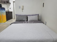 Park View, Clean, Room 208 3th image