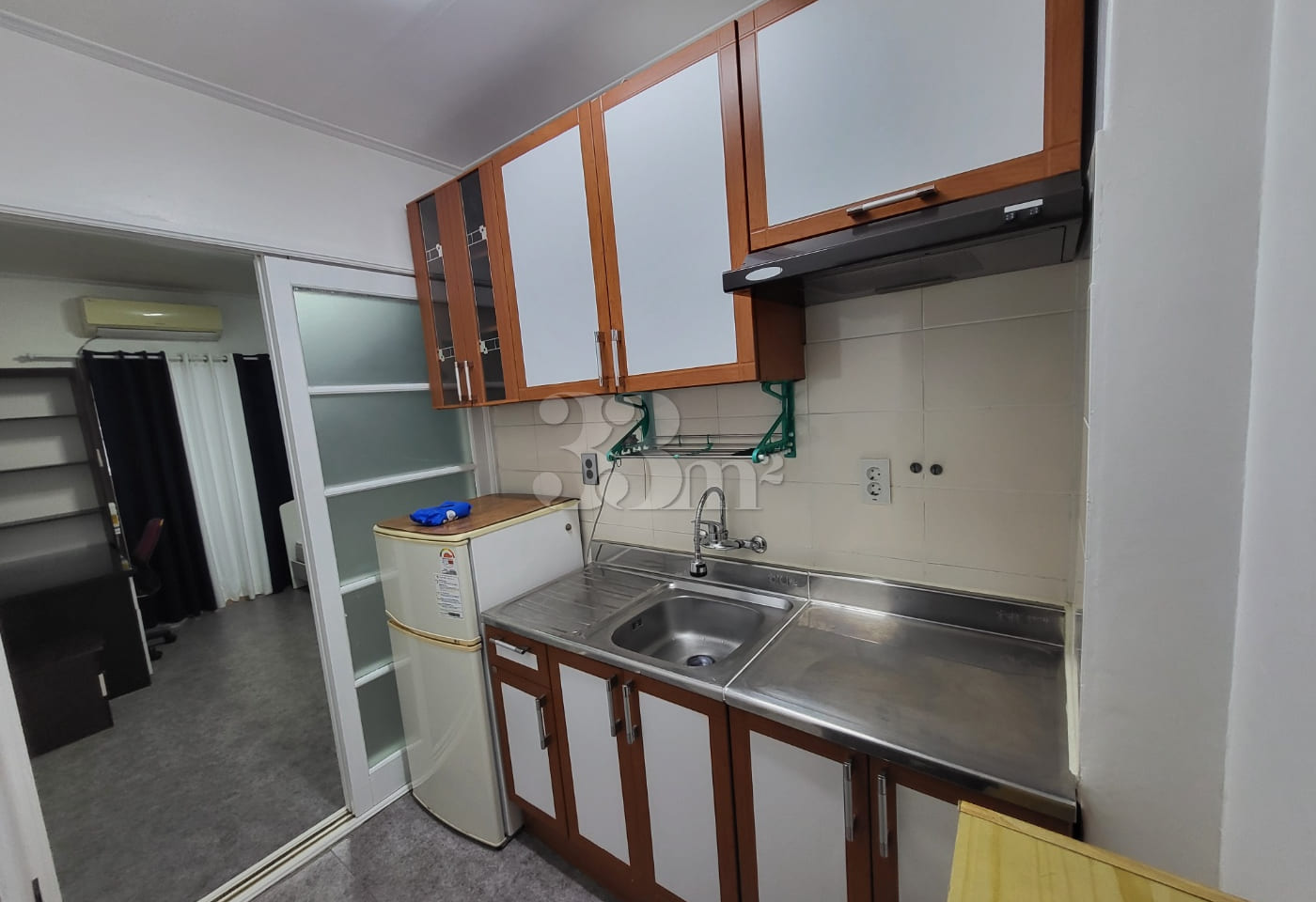 Park View, Clean, Room 208 12th image