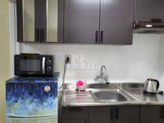 Park View, Clean, Room 208 13th image