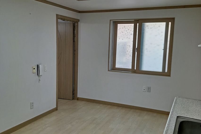 현대시장 초입 쾌적한방 3번째 이미지