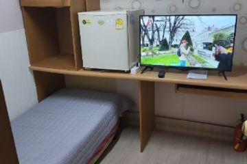 Mini-room B