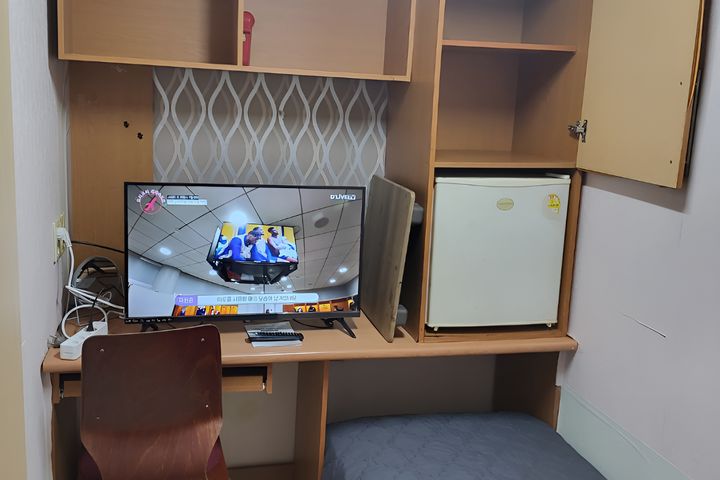 Mini-room B 7th image