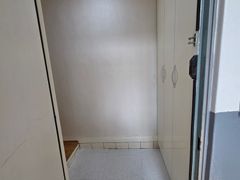 Apartment in Geoje Okpo with 2 bedrooms and a 17th image