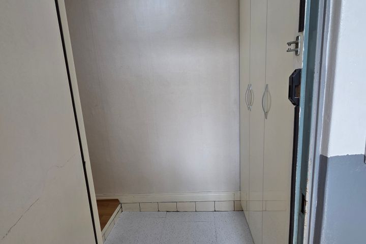 Apartment in Geoje Okpo with 2 bedrooms and a 17th image