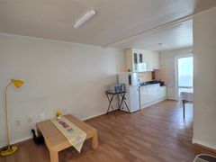 Apartment in Geoje Okpo with 2 bedrooms and a 19th image
