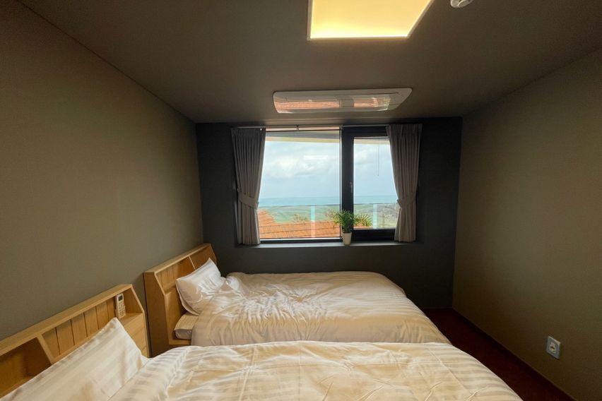 해변 도보10초 203