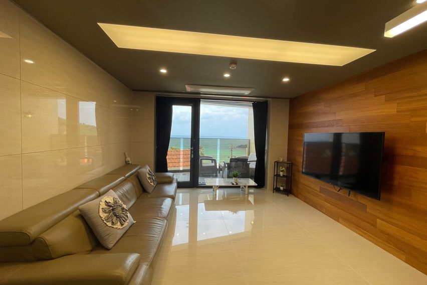 해변 도보10초 203