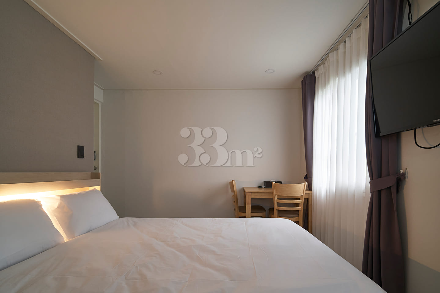 5 mins from Hongdae / Studio, 3rd Floor, Unit 3th image
