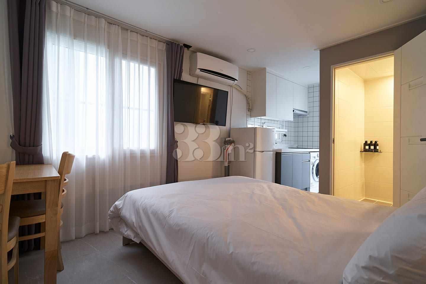 5 mins from Hongdae / Studio, 3rd Floor, Unit 0th image
