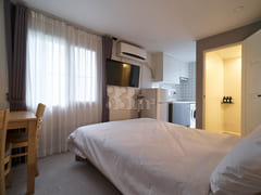 5 mins from Hongdae / Studio, 3rd Floor, Unit 0th image