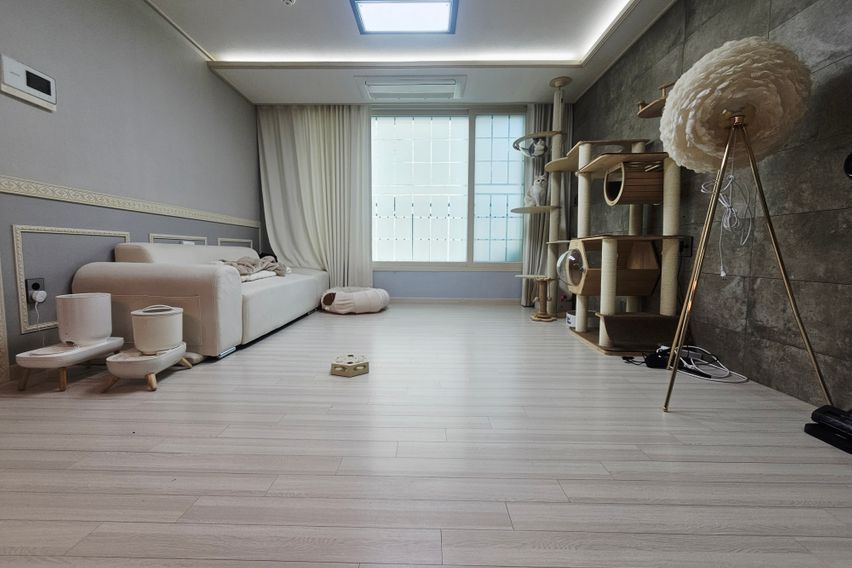 호원쉐르빌 0번째 이미지