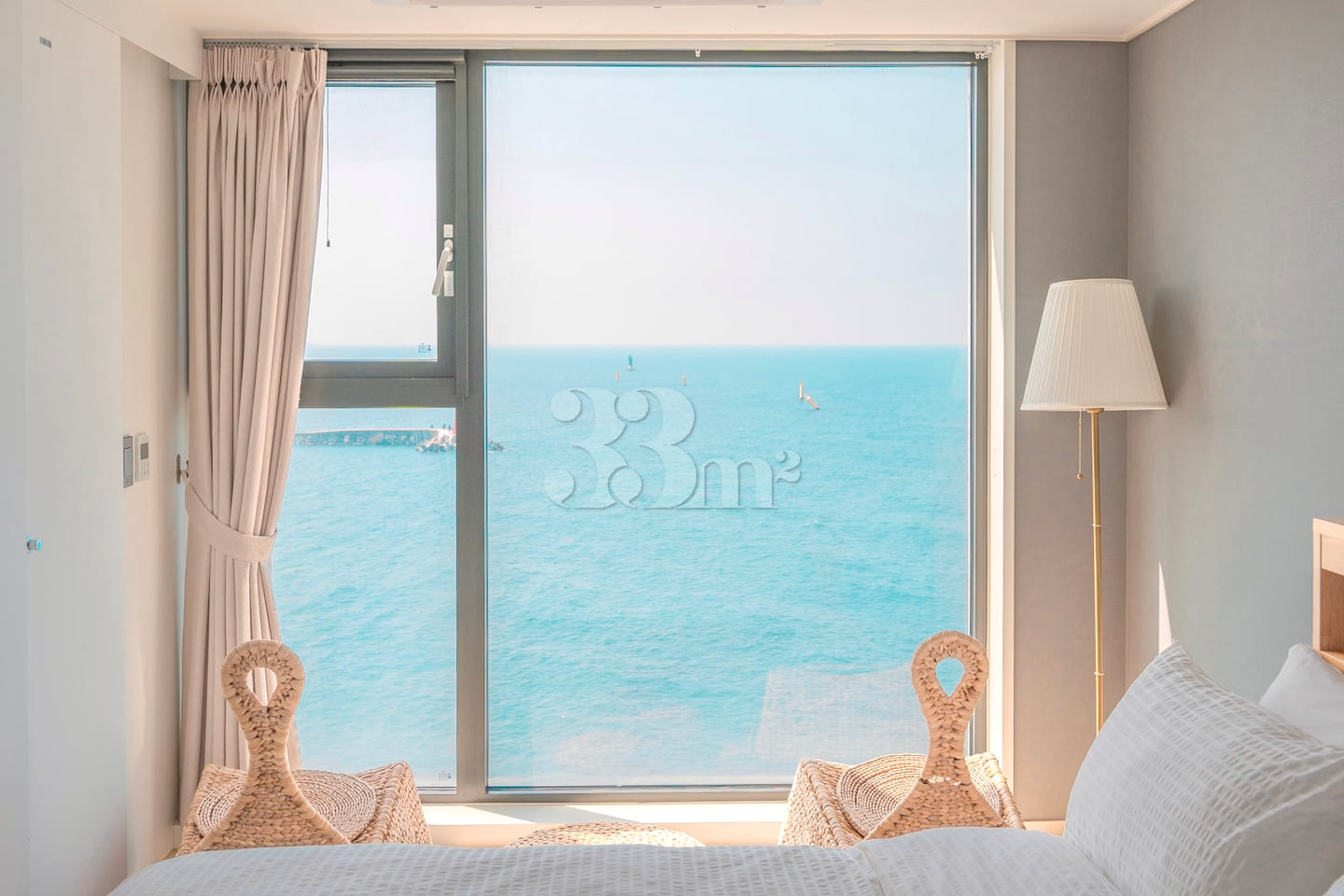 [Jeju] Sunset View in Front of the Sea 0th image