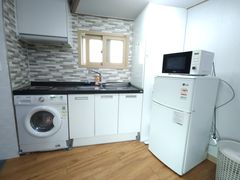 Studio apartment 303, 10 minutes from Seoul S 6th image