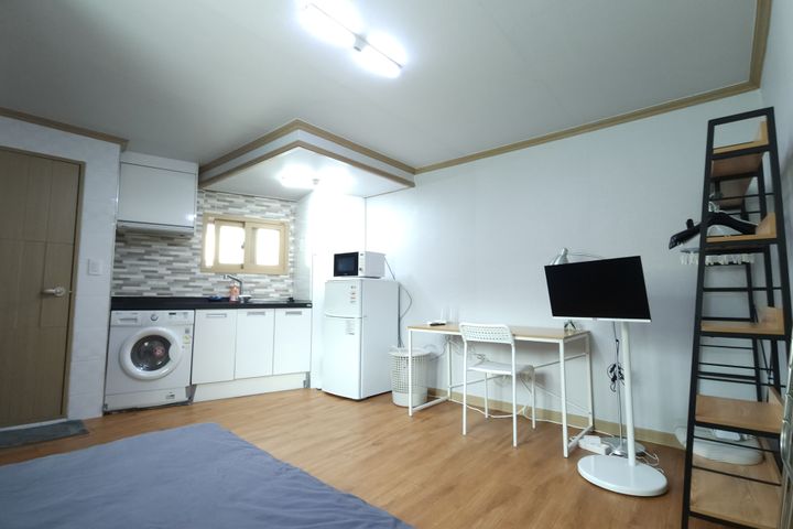 Studio apartment 303, 10 minutes from Seoul S 4th image