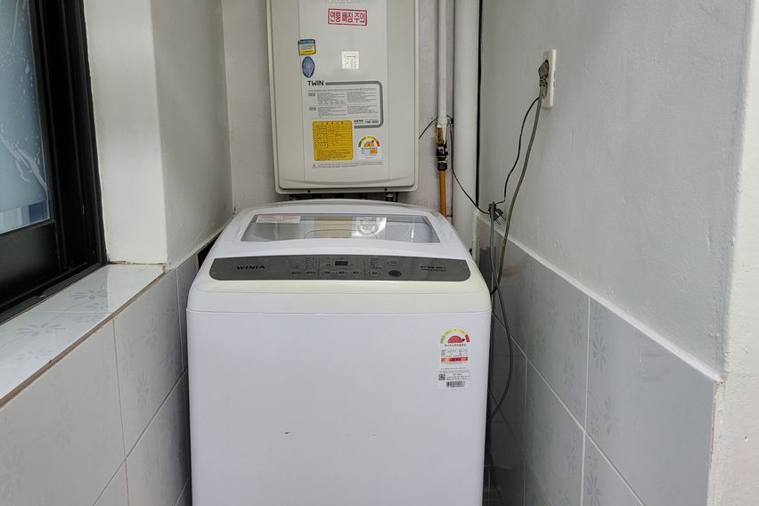 관음동 밝고 창있는 룸 9번째 이미지