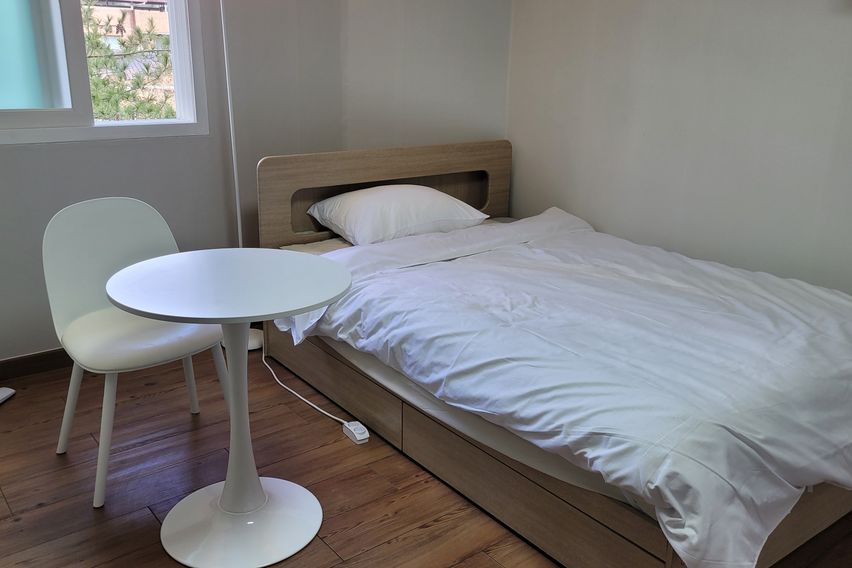 관음동 밝고 창있는 룸 13번째 이미지