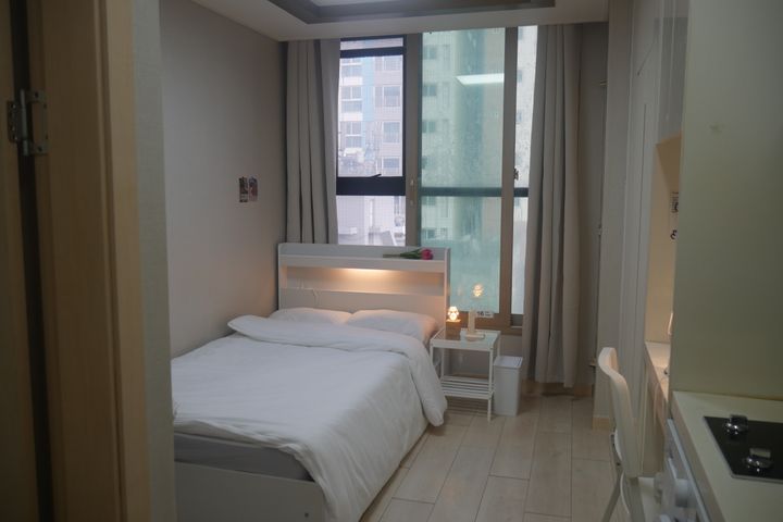 🌷Fully furnished studio apartment, 1 minute  1th image