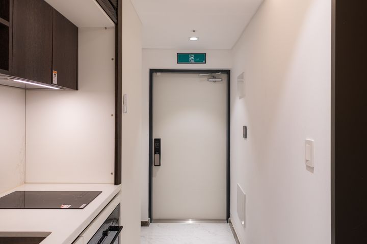 Gangnam fully-furnished 1.5-room apartment 10th image