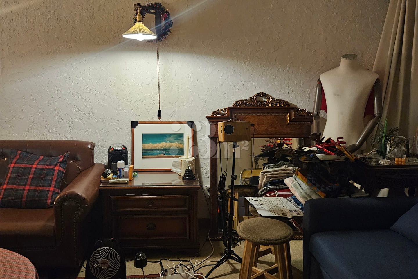 Vintage-style room, 5 minutes from Gangnam St 3th image