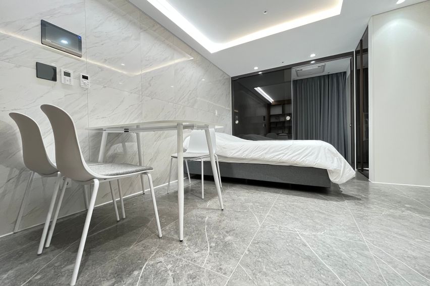 강남 풀옵션 1룸 3명