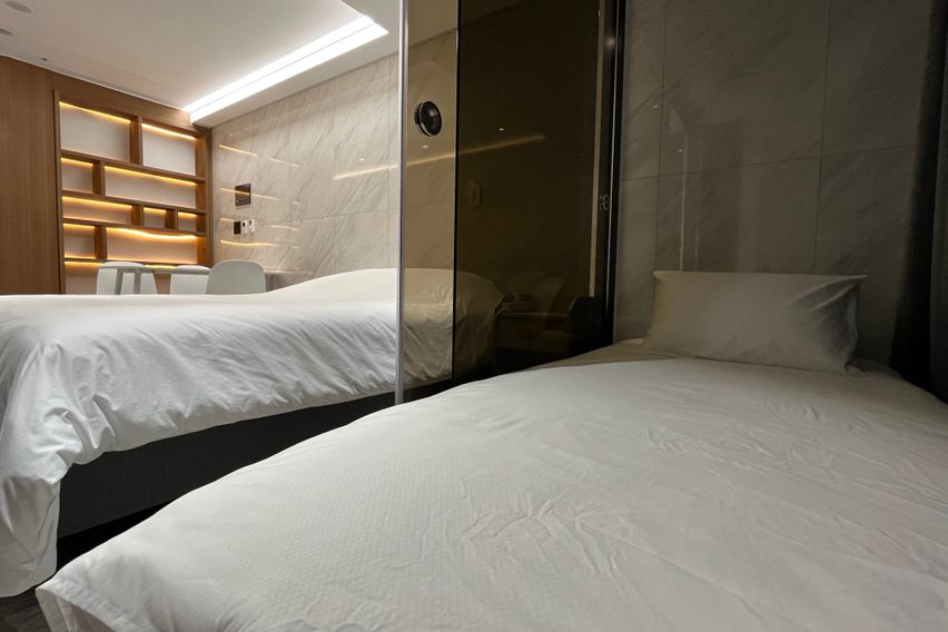 강남 풀옵션 1룸 3명