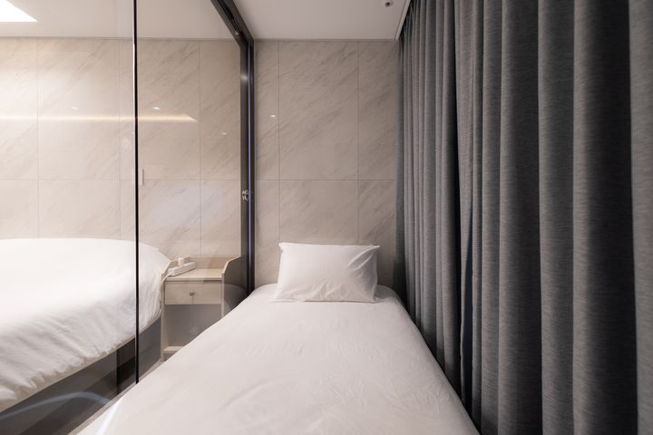Gangnam fully furnished 1-room for 3 people 9th image