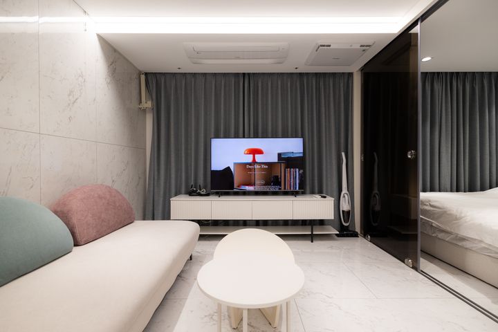 Newly Built 2-Bedroom Unit in Gangnam 1th image
