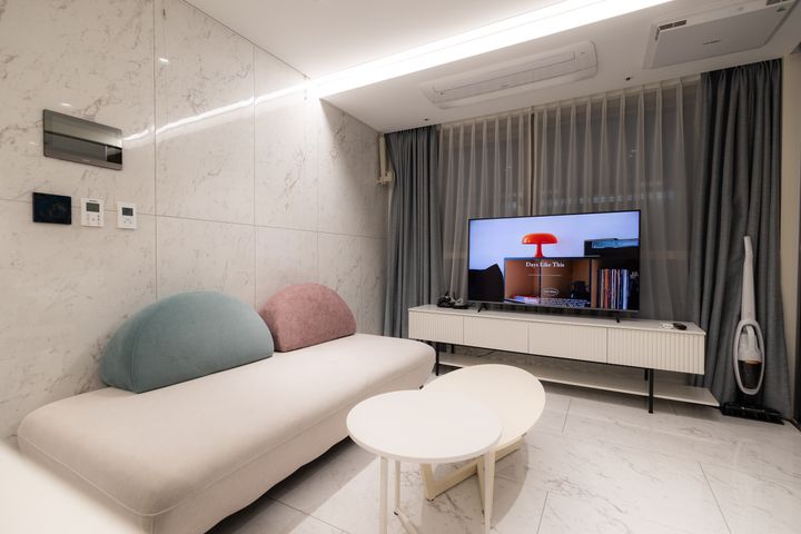 Newly Built 2-Bedroom Unit in Gangnam 0th image
