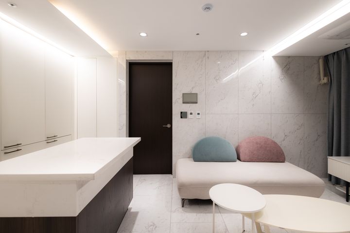 Newly Built 2-Bedroom Unit in Gangnam 2th image