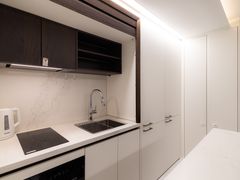 Newly Built 2-Bedroom Unit in Gangnam 4th image